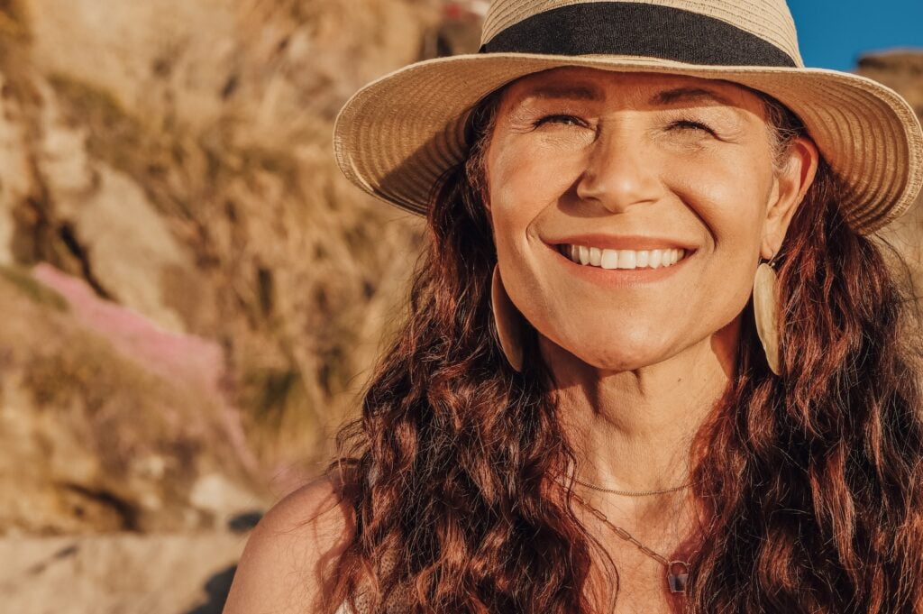 yaşlı ve yorgun cilt