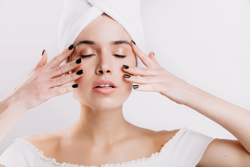 Yüz Peelingi: Doğru Yöntemler ve İpuçları 4
