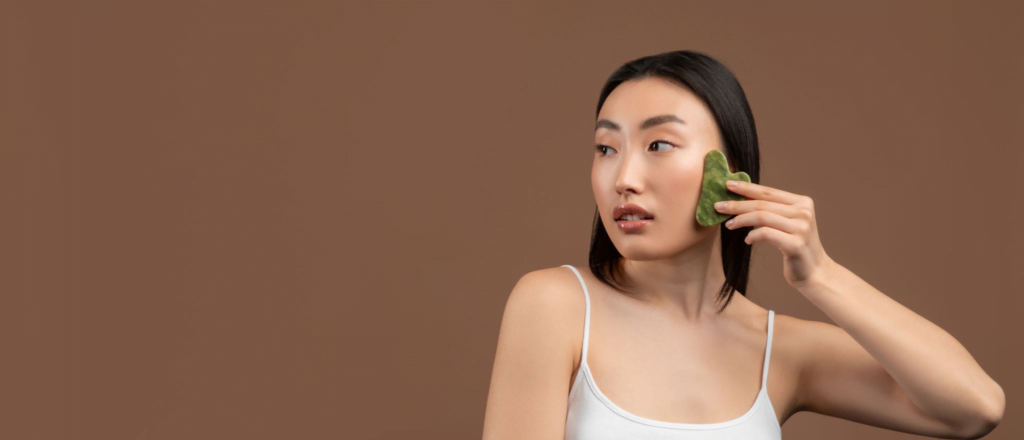 Skinmalism Odaklı 5 Adımlı Regnee Yosun Peeling Protokolü Kore Cilt Bakımına Alternatif Olabilir mi?